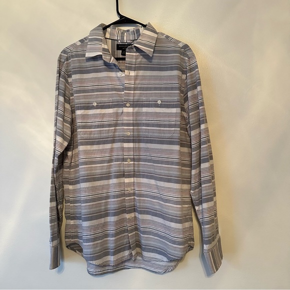 Banana Republic Men’s Medium Soft Wash Button Down - Picture 1 of 3